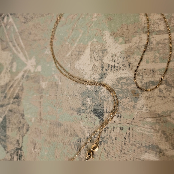 Vintage Petite 925 Silver Chain Necklace Handcrafted in Italy - Picture 2 of 13